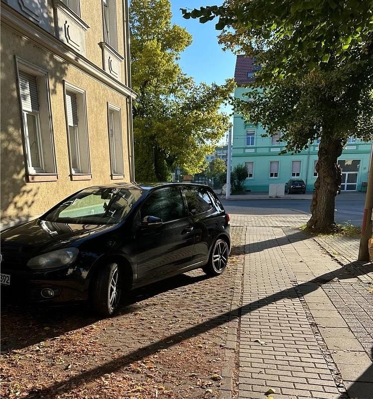 Schwarz Gebraucht 2009 VW Golf VI Kleinwagen | 2.099 € (Superpreis) - Bild 1/1