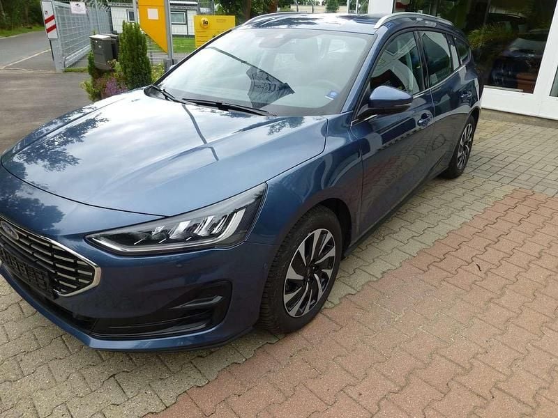 Usata Ford Focus Titanium 155 CV (114 kW) 2024 Blu Station wagon