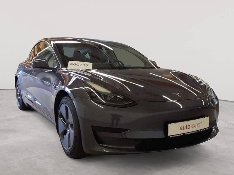 Midnight silver metallic Gebraucht 2022 Tesla Model 3 RWD Limousine | 24.990 € (Superpreis) - Bild 1/4