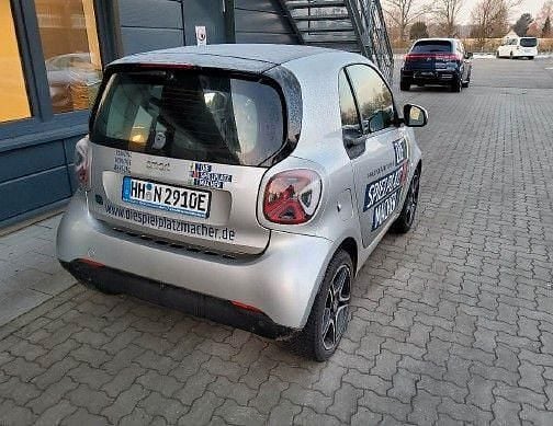 Gebraucht Smart ForTwo Electric Drive 60 kW (82 PS) 2021 Silber Coupé
