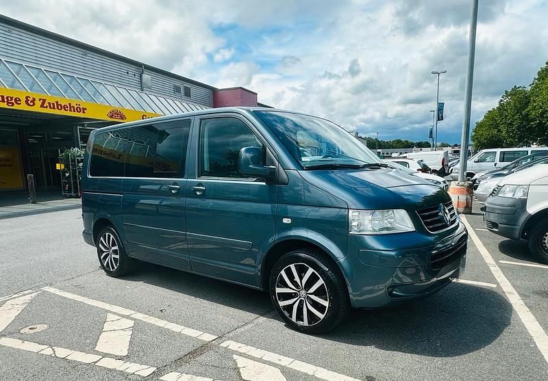 Grau Gebraucht 2008 VW Multivan Van | 16.000 € (Guter Preis) - Bild 1/2