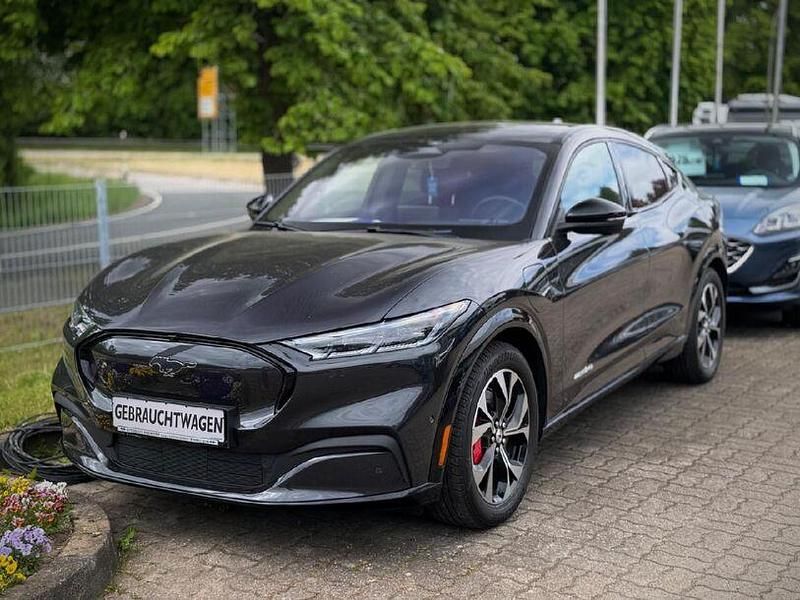 Andere Gebraucht 2023 Ford Mustang Mach-E Premium SUV | 39.850 € (Fairer Preis) - Bild 1/4