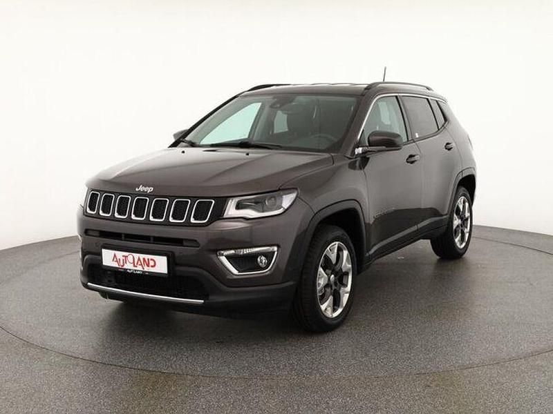 Grau Gebraucht 2019 Jeep Compass Limited SUV | 22.990 € (Teuer) - Bild 1/4