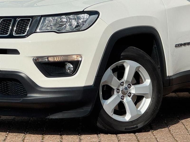 Gebraucht Jeep Compass Longitude 120 PS (88 kW) 2018 Weiß SUV