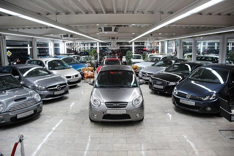 Gebraucht Kia Picanto 63 PS (46 kW) 2009 Silber Kleinwagen