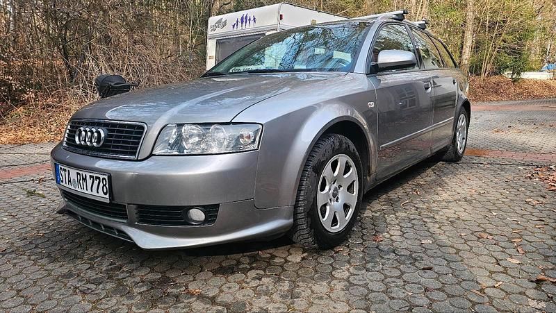 Gebraucht Audi A4 131 PS (96 kW) 2002 Silber Kombi