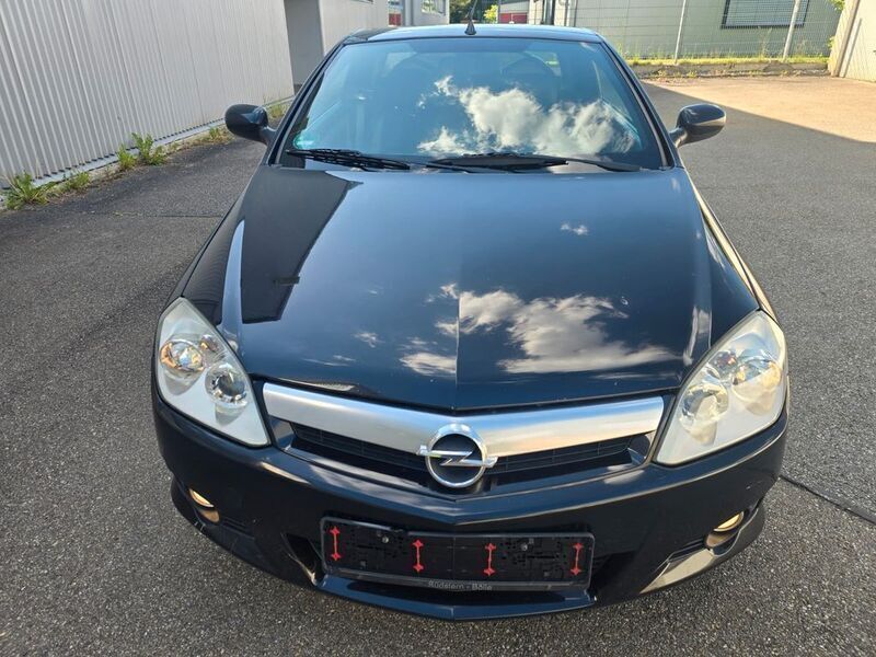Schwarz Gebraucht 2008 Opel Tigra Basis Coupé | 1.190 € - Bild 1/4