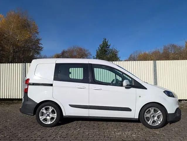 Second-hand Ford Transit Trend 101 CP (74 kW) 2020 Alb Monovolum