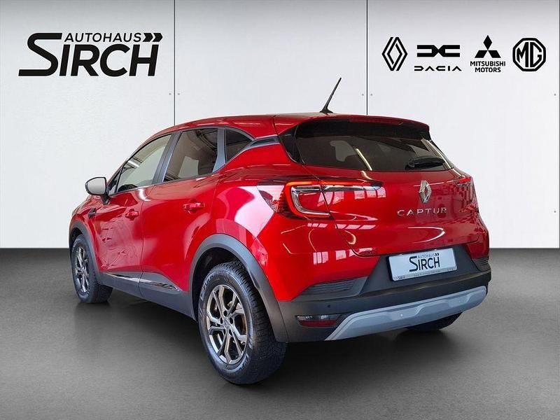 Gebraucht Renault Captur Experience 101 PS (74 kW) 2020 Rot SUV