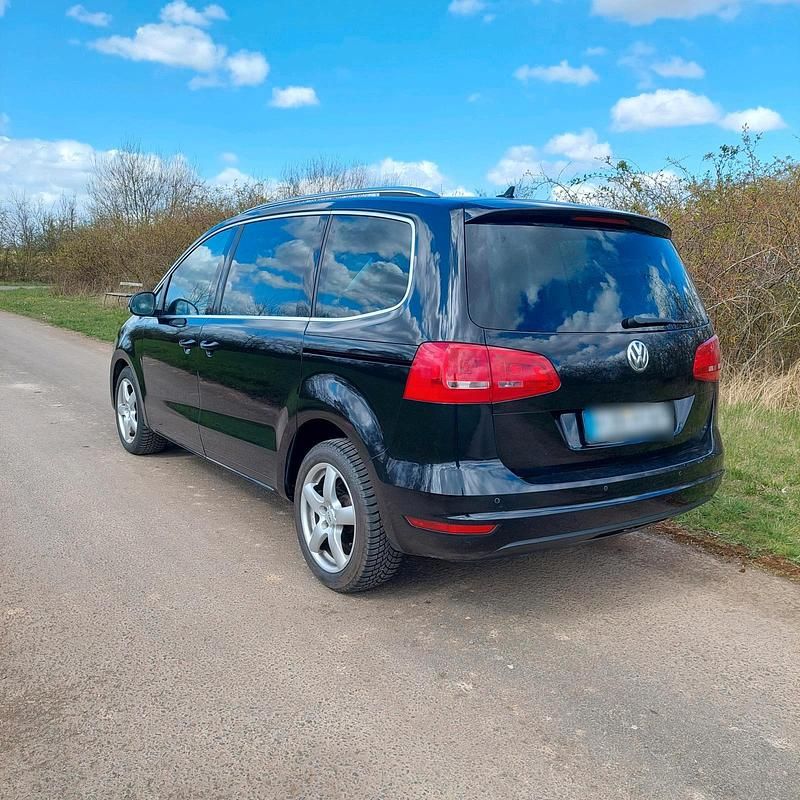 Gebraucht VW Sharan 170 PS (125 kW) 2011 Schwarz Van / Kleinbus