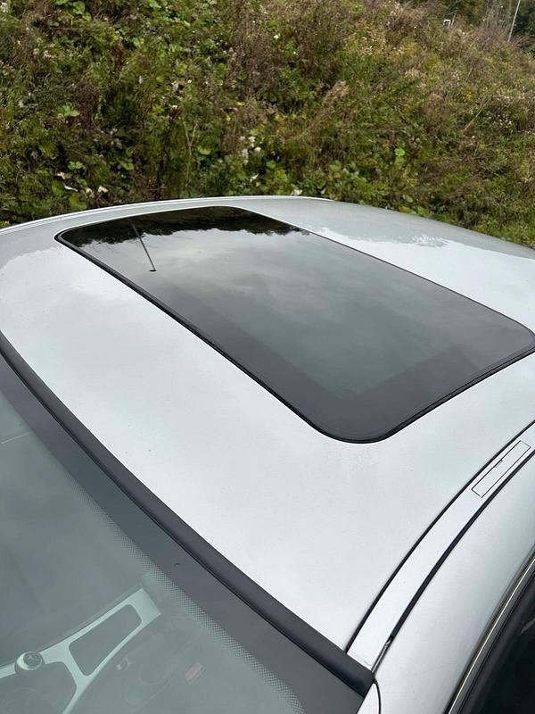 Gebraucht BMW 325 218 PS (160 kW) 2005 Limousine