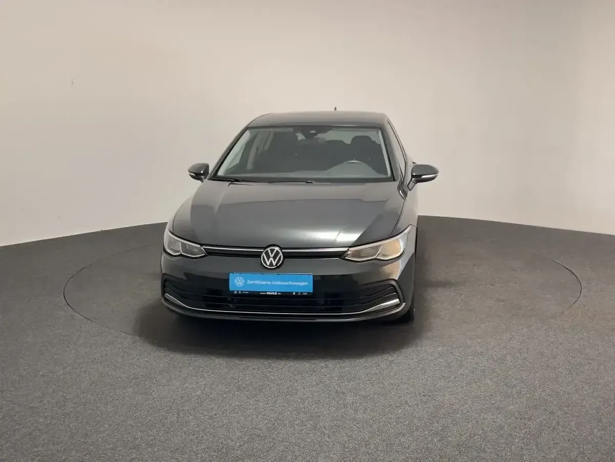 Gebraucht VW Golf VIII Move 96 PS (70 kW) 2024 Grau Limousine