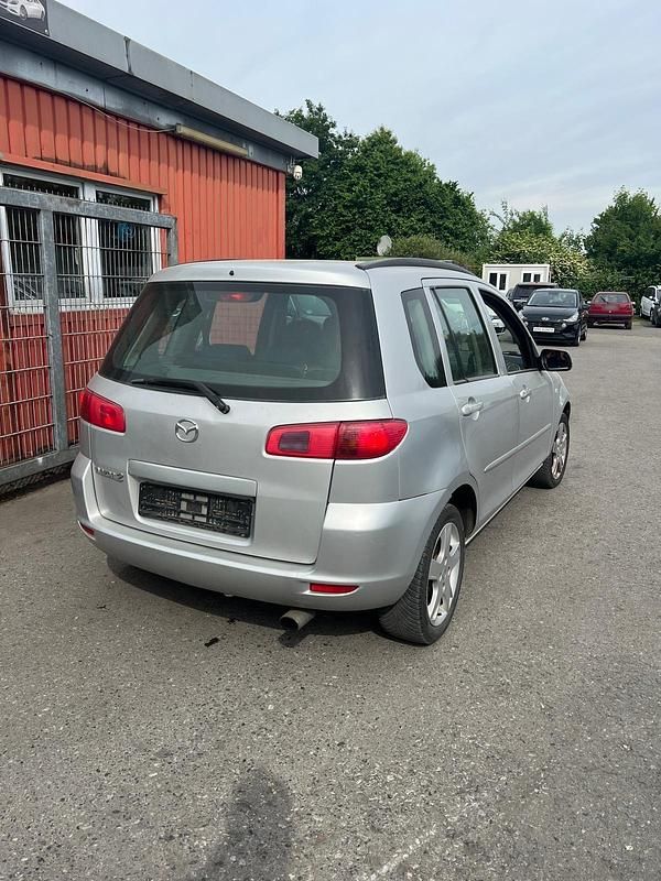 Gebraucht Mazda 2 80 PS (58 kW) 2004 Silber Kleinwagen