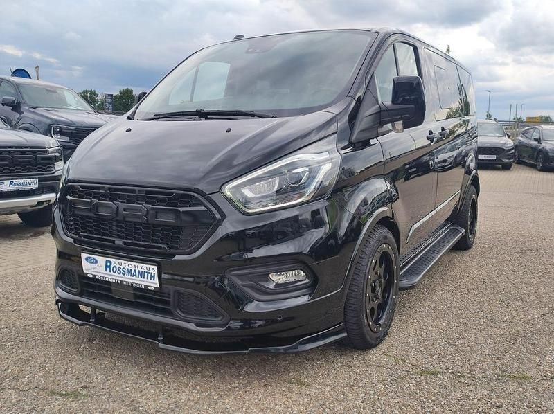 Schwarz Gebraucht 2021 Ford Tourneo Custom Titanium X Van / Kleinbus | 43.880 € (Teuer) - Bild 1/4