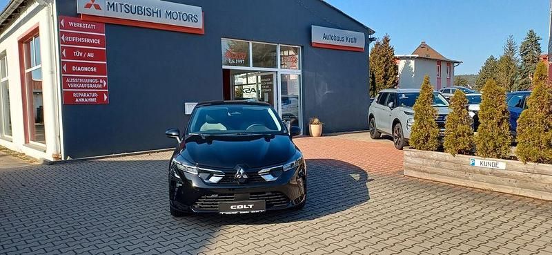 Neu Mitsubishi Colt Plus 94 PS (69 kW) 2025 Schwarz Kleinwagen