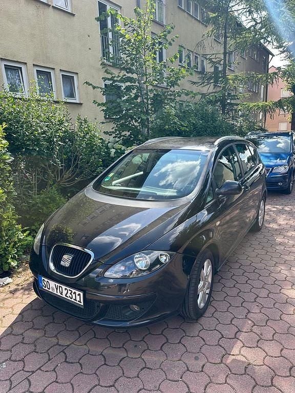 Schwarz Gebraucht 2008 Seat Altea Comfort Van / Kleinbus | 3.200 € - Bild 1/4