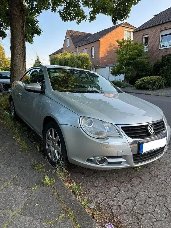Occasion VW Eos 122 PK (89 kW) 2009 Zilver Cabriolet