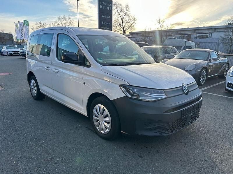 Weiß Gebraucht 2021 VW Caddy Basis Van / Kleinbus | 15.900 € (Superpreis) - Bild 1/4