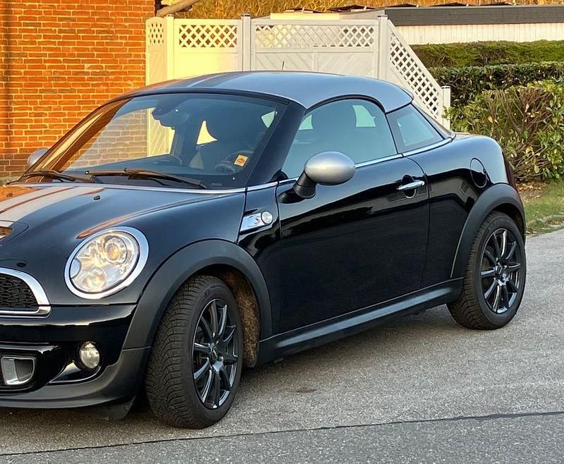 Schwarz Gebraucht 2012 Mini Cooper Kleinwagen | 7.450 € (Superpreis) - Bild 1/4