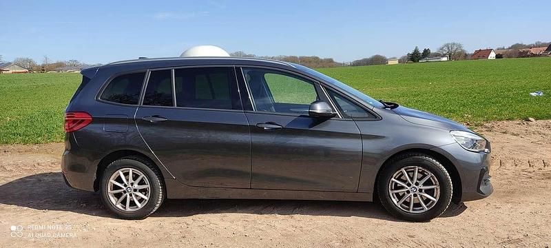 Gebraucht BMW 216 Advantage 116 PS (85 kW) 2020 Grau Kombi