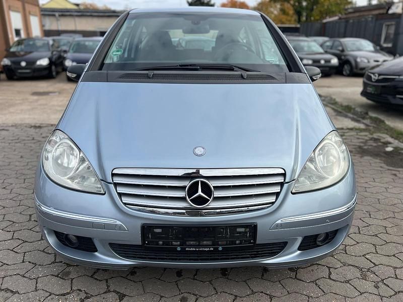 Blau Gebraucht 2007 Mercedes A170 Elegance Kleinwagen | 3.800 € (Etwas zu teuer) - Bild 1/4
