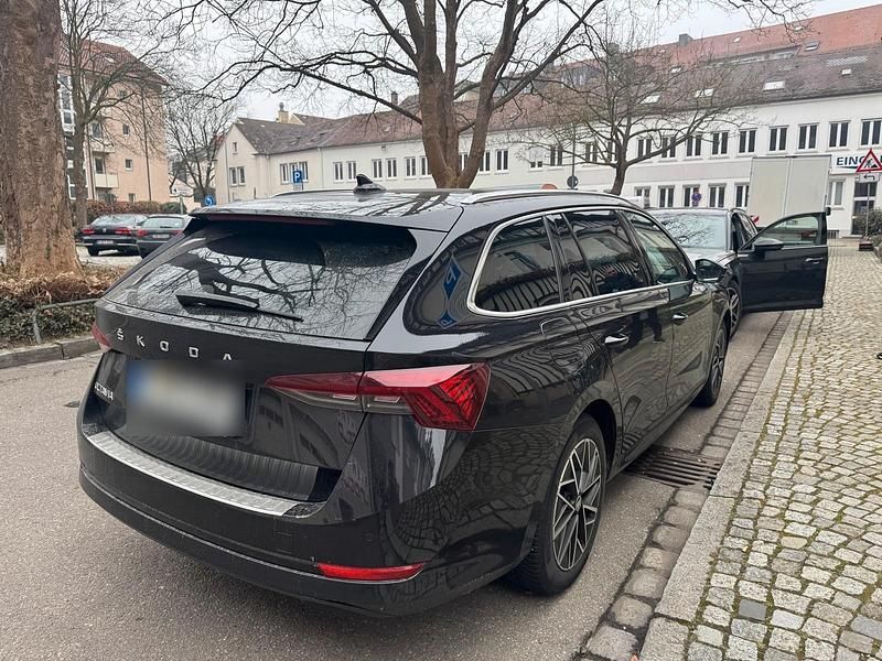 Gebraucht Skoda Octavia Style 150 PS (110 kW) 2021 Schwarz Kombi