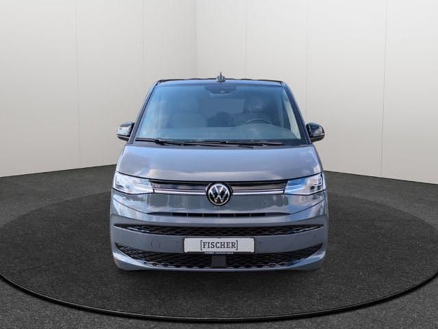 Gebraucht VW Multivan Edition 150 PS (110 kW) 2024 Pure grey / schwarz Van