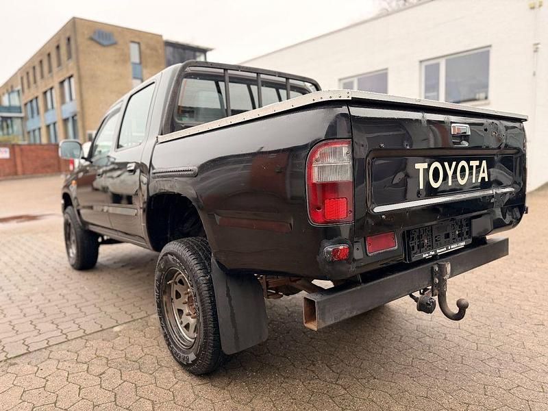 Gebraucht Toyota HiLux 90 PS (66 kW) 1999 Schwarz Pickup