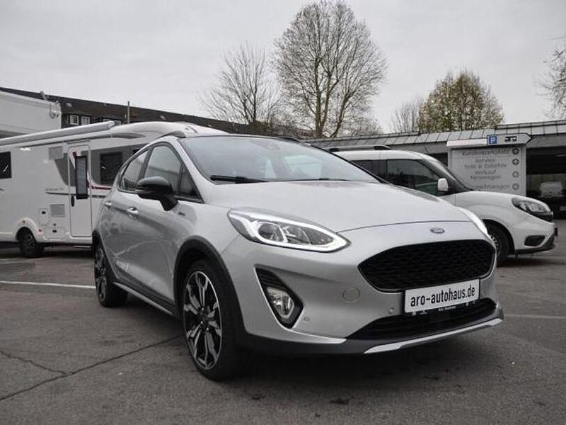 Gebraucht Ford Fiesta Active X 155 PS (114 kW) 2021 Silber Kleinwagen