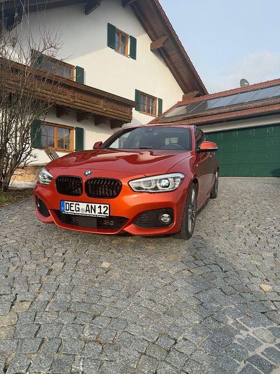 Orange Gebraucht 2016 BMW 120 M Sport Kleinwagen | 16.650 € (Fairer Preis) - Bild 1/4