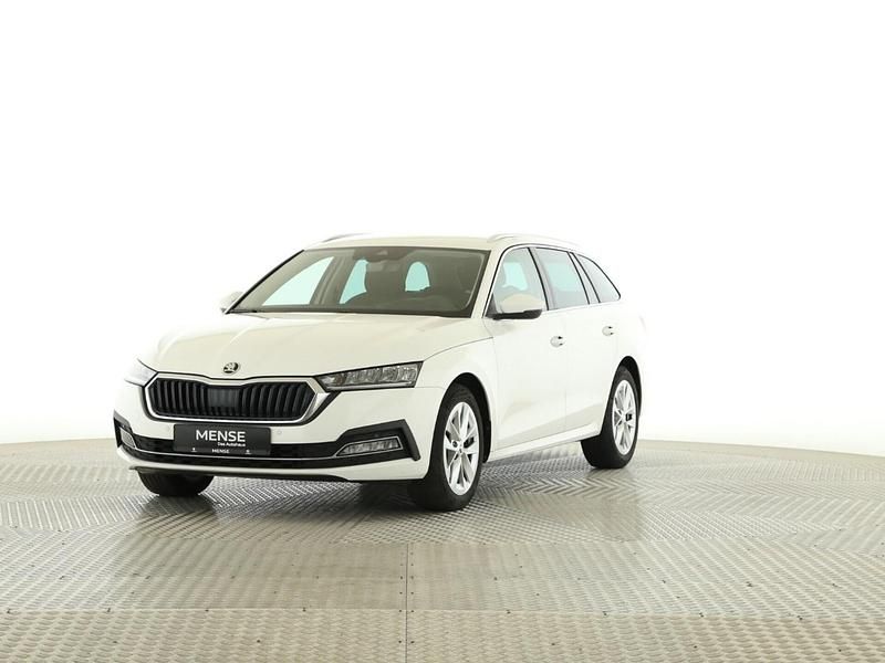 Gebraucht Skoda Octavia Style 116 PS (85 kW) 2023 Candyweiss Kombi