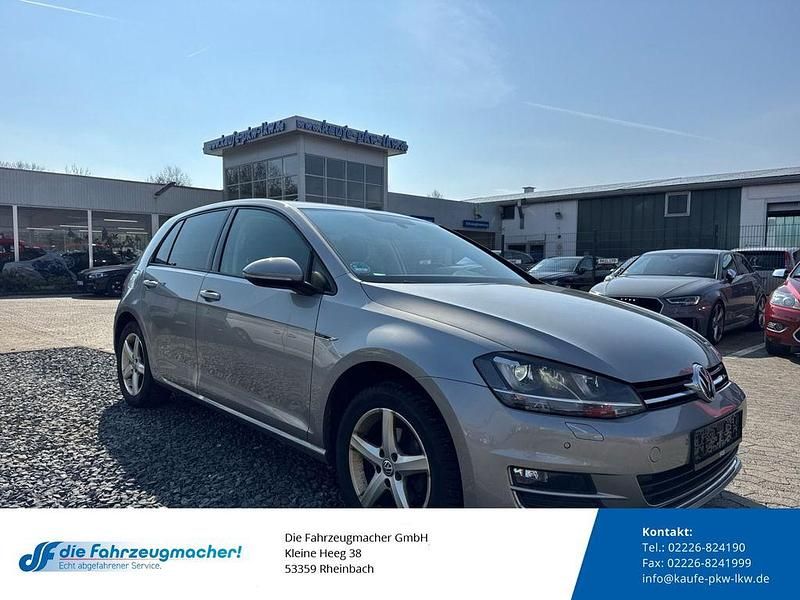 Gebraucht VW Golf VII LOUNGE 110 PS (80 kW) 2015 Silber Limousine