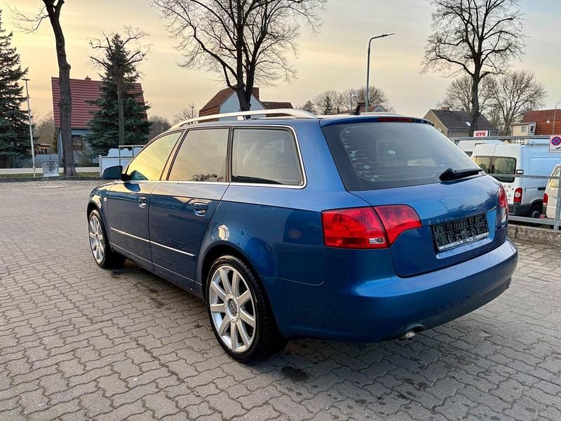 Gebraucht Audi A4 S-Line 163 PS (119 kW) 2004 Blau Kombi