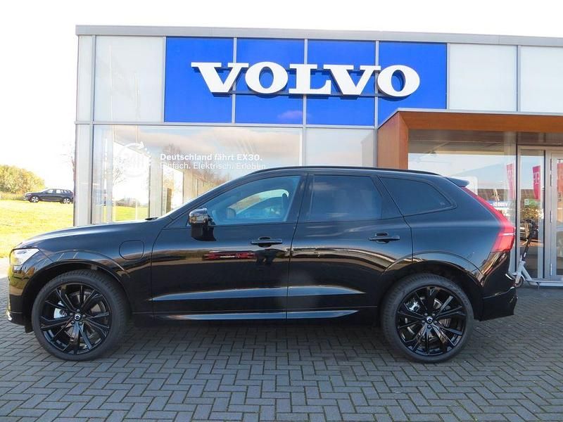 Schwarz Gebraucht 2025 Volvo XC60 Plus SUV | 46.770 € (Fairer Preis) - Bild 1/4