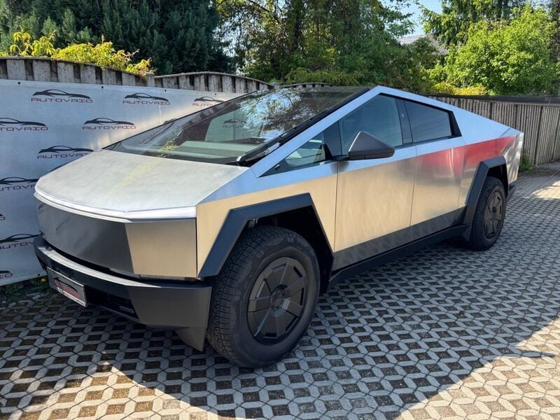 Gebraucht 2024 Tesla Cybertruck SUV | 146.999 € - Bild 1/4