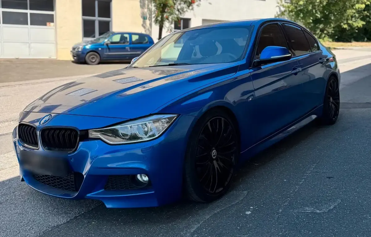 Gebraucht BMW 328 M Sport 245 PS (180 kW) 2015 Blau Limousine