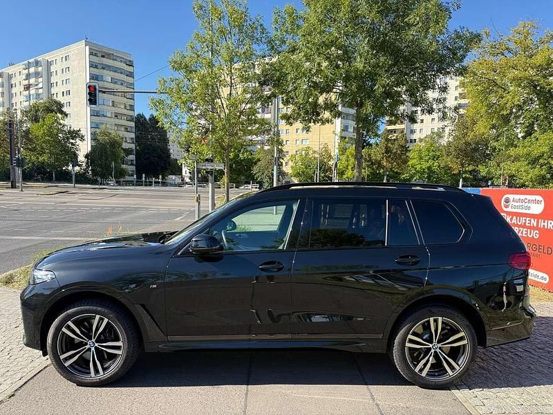 Gebraucht BMW X7 530 PS (389 kW) 2021 Schwarz SUV