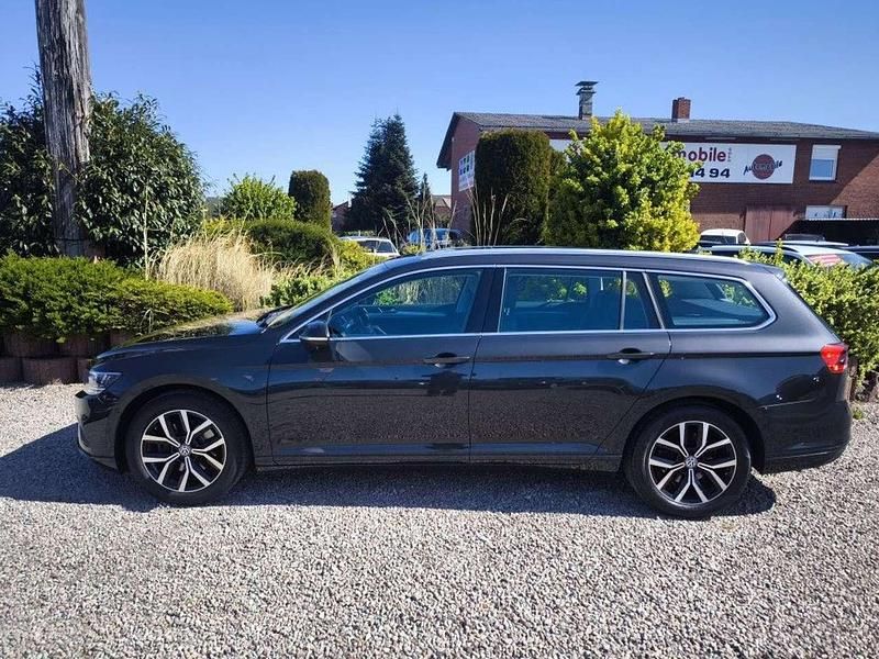 Gebraucht VW Passat Business 190 PS (139 kW) 2020 Manganese gray metallic Kombi