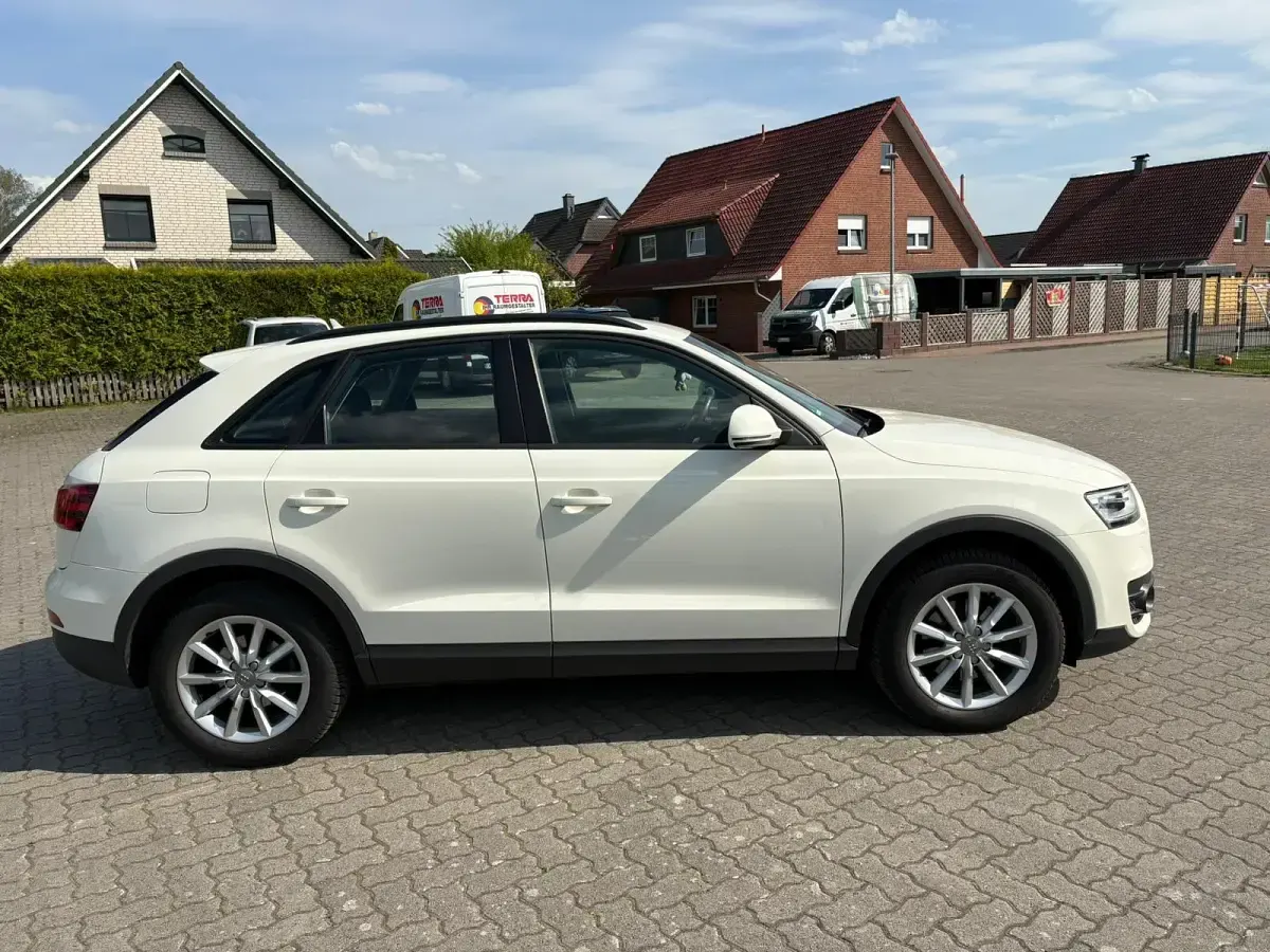 Gebraucht Audi Q3 140 PS (102 kW) 2013 Weiß SUV