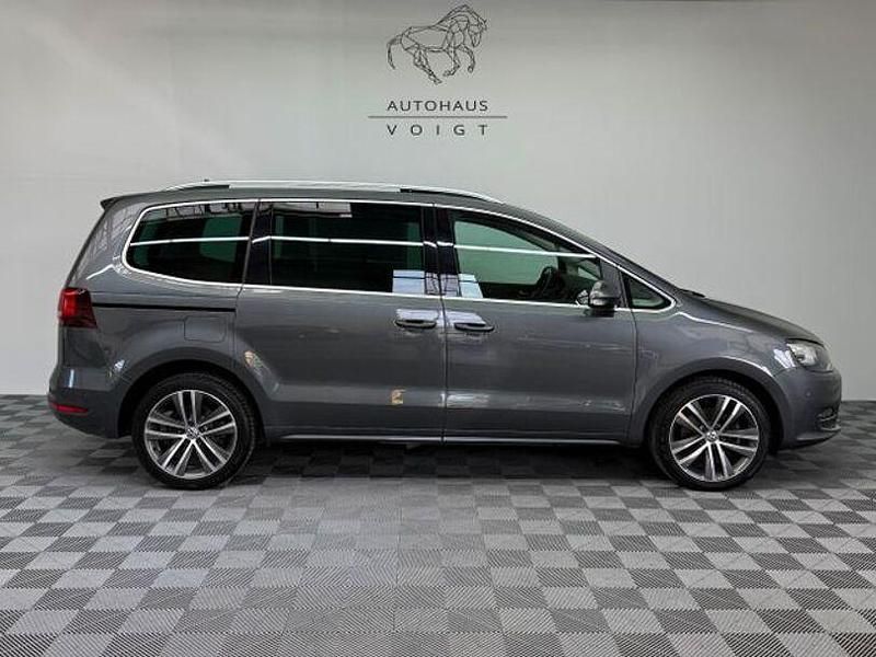 Gebraucht VW Sharan Highline 184 PS (135 kW) 2015 Indiumgrau metallic Van / Kleinbus