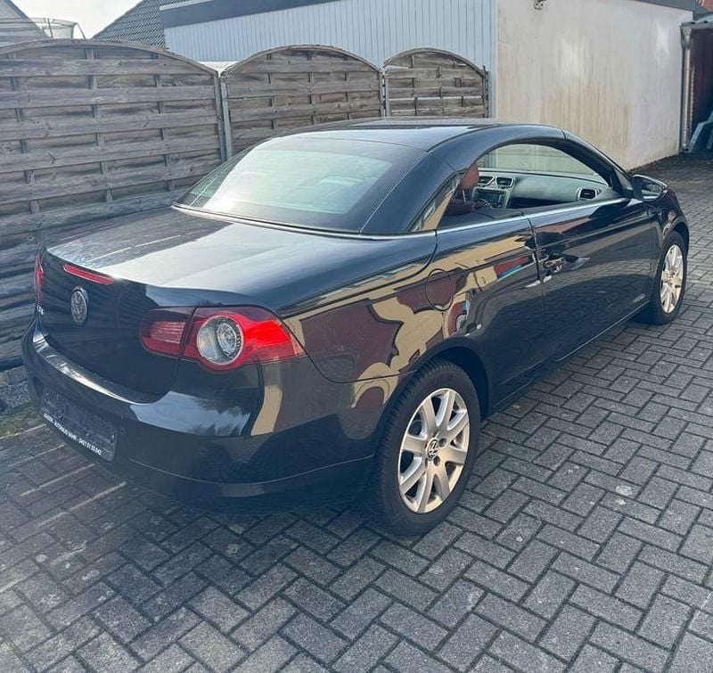 Gebraucht VW Eos Exclusive 140 PS (102 kW) 2010 Schwarz Cabrio