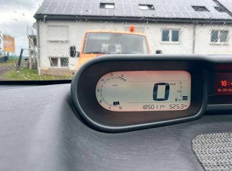 Gebraucht Citroën C3 95 PS (69 kW) 2010 Rot Kombi