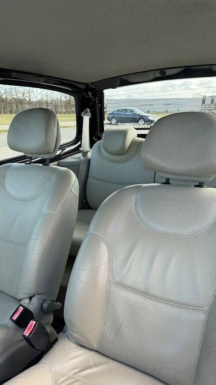 Gebraucht Renault Twingo Initiale 58 PS (42 kW) 2002 Schwarz Kleinwagen