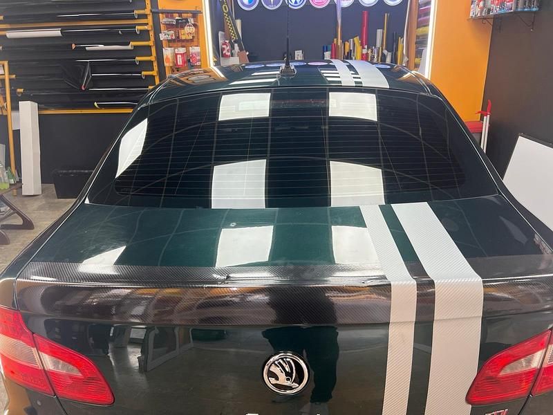 Gebraucht Skoda Superb 170 PS (125 kW) 2009 Grün Limousine