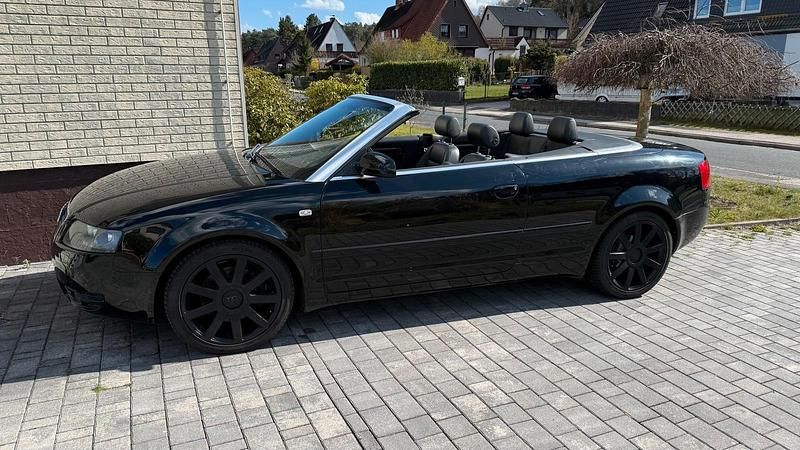 Gebraucht Audi A4 Cabriolet 163 PS (119 kW) 2003 Schwarz Cabrio