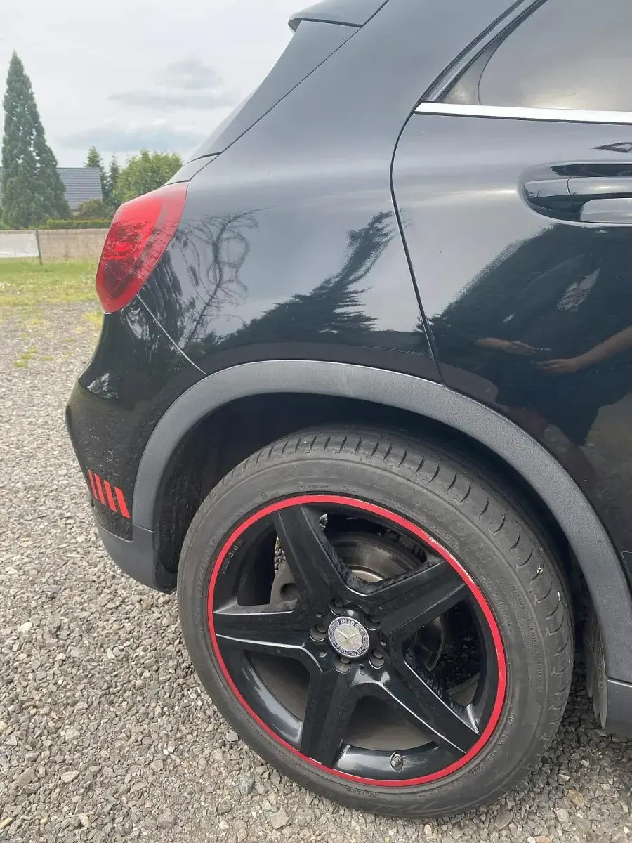Gebraucht Mercedes GLA250 211 PS (155 kW) 2015 Schwarz SUV