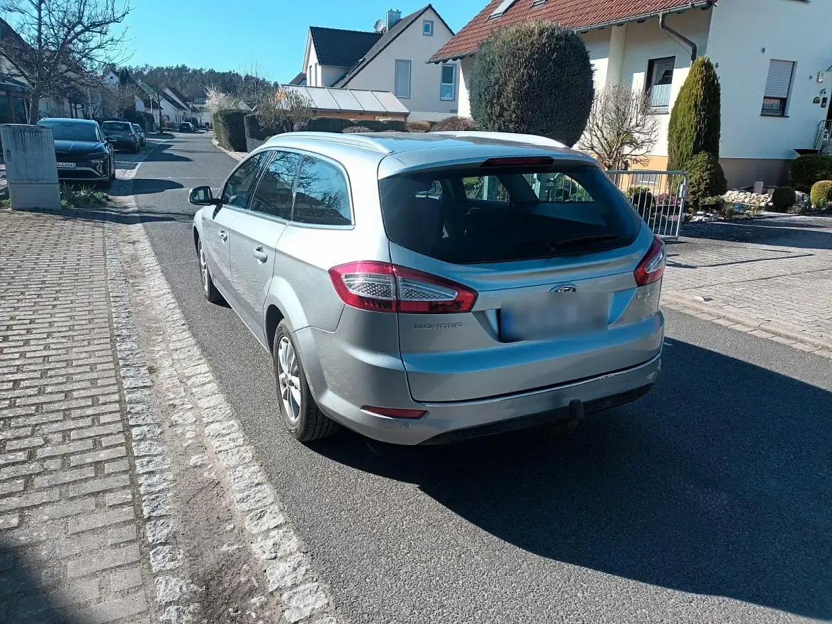 Gebraucht Ford Mondeo Titanium S 160 PS (117 kW) 2013 Grau Kombi