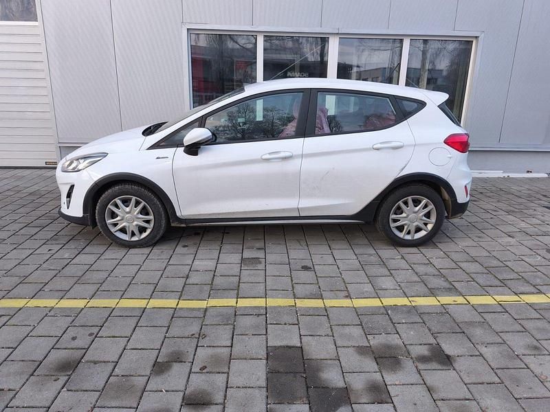 Gebraucht Ford Fiesta Active 120 PS (88 kW) 2018 Weiß Kleinwagen