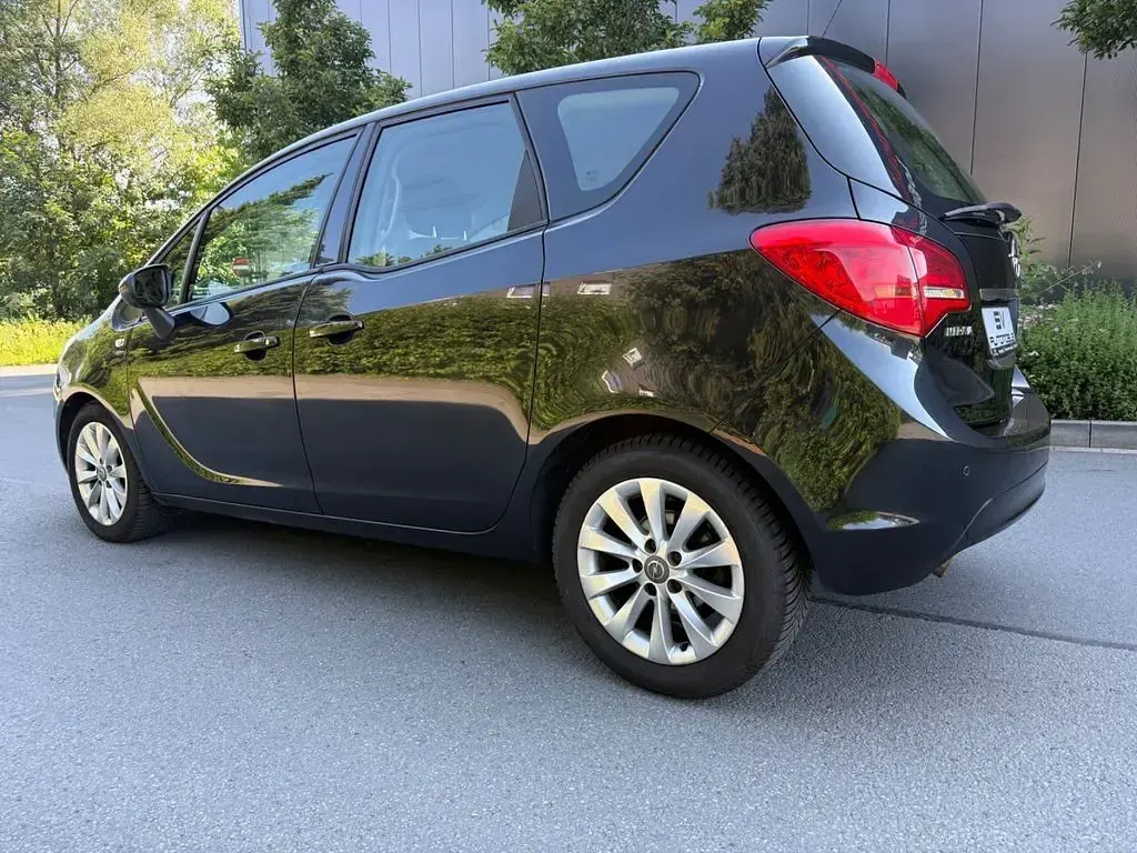 Gebraucht Opel Meriva Active 110 PS (80 kW) 2013 Schwarz Van / Kleinbus