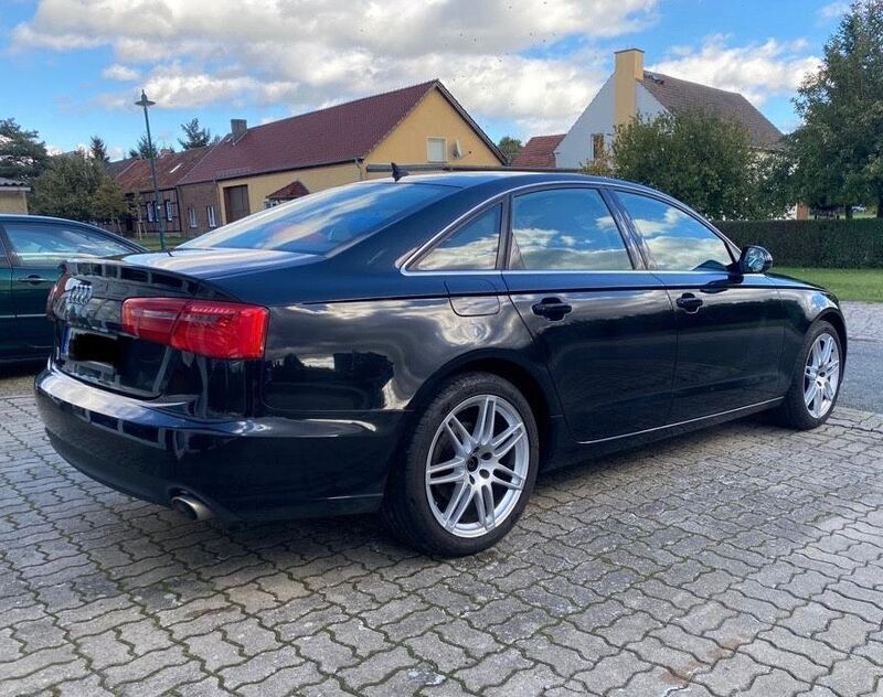 Gebraucht Audi A6 Sport 204 PS (150 kW) 2014 Schwarz Limousine